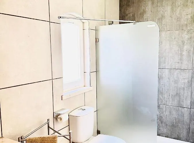 Ocean Tree Ferrel Affittacamere